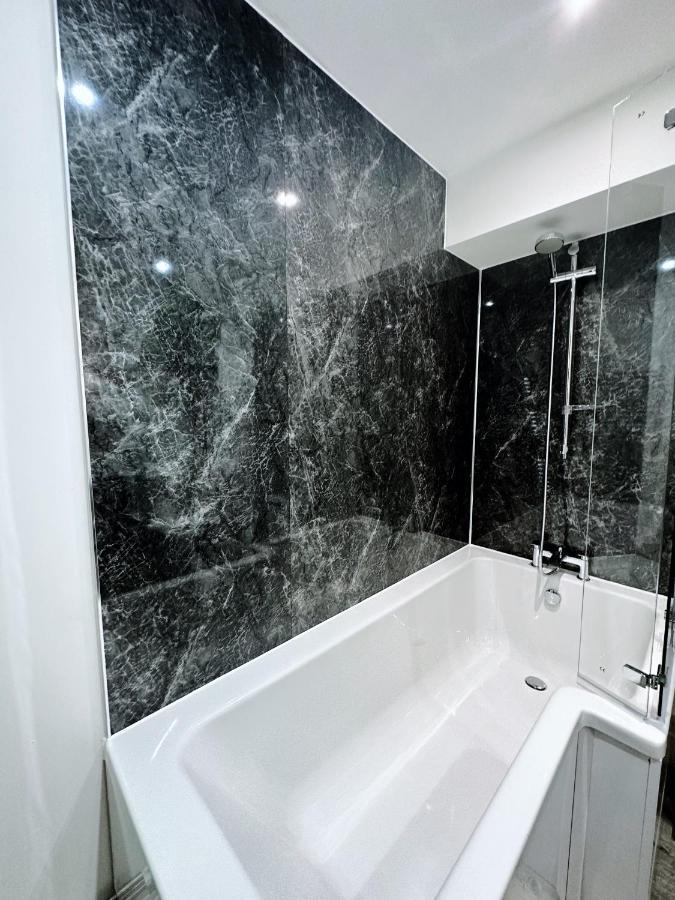 The Atlantis - Tower Apartments Great Yarmouth Extérieur photo
