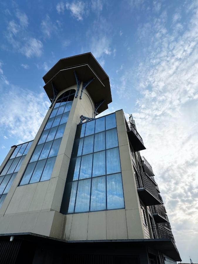The Atlantis - Tower Apartments Great Yarmouth Extérieur photo