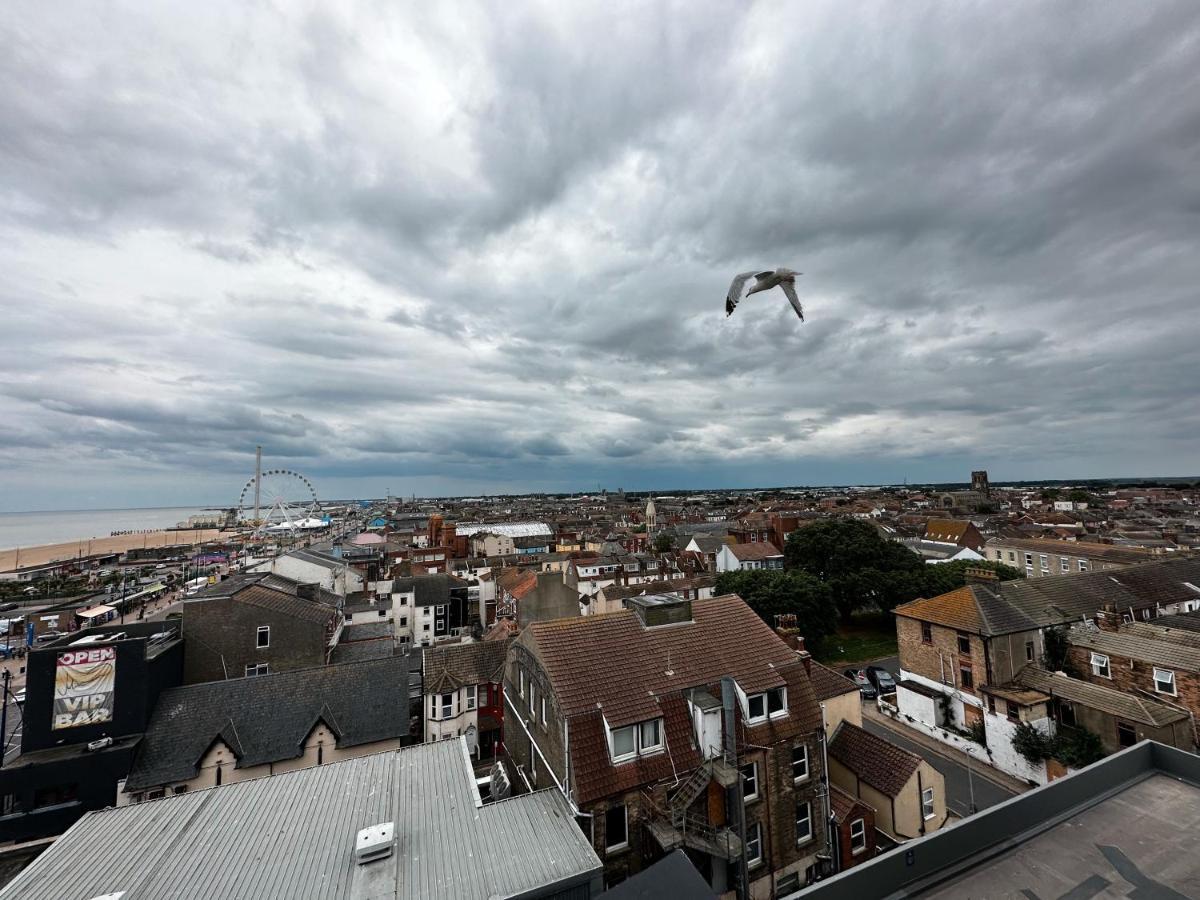 The Atlantis - Tower Apartments Great Yarmouth Extérieur photo