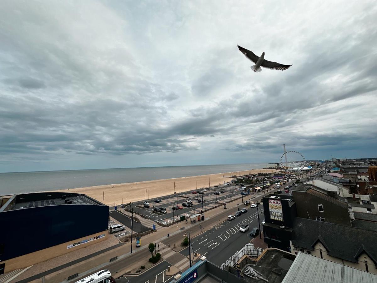 The Atlantis - Tower Apartments Great Yarmouth Extérieur photo